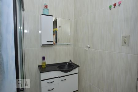 Casa à venda com 100m², 2 quartos e 1 vagaBanheiro