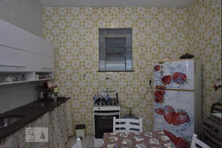 Casa à venda com 100m², 2 quartos e 1 vagaCozinha