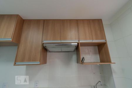 Apartamento à venda com 44m², 2 quartos e 1 vagaCozinha - Armários