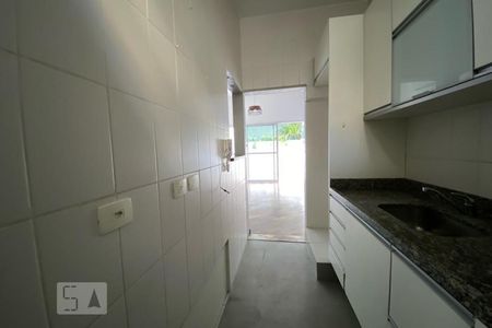 Casa de condomínio para alugar com 110m², 2 quartos e 2 vagasCozinha