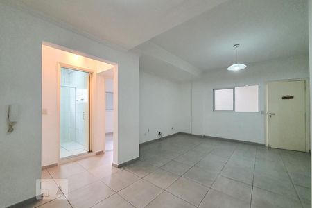 Apartamento para alugar com 80m², 3 quartos e sem vagaSala