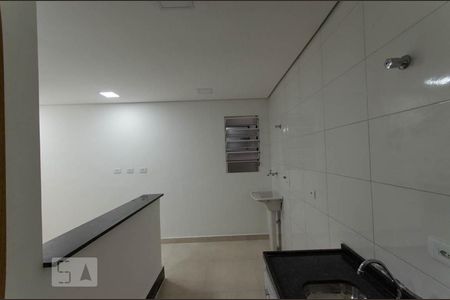 Cozinha de kitnet/studio à venda com 1 quarto, 30m² em Vila Pierina, São Paulo