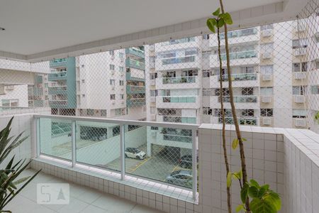 Apartamento à venda com 65m², 2 quartos e 1 vagaVista