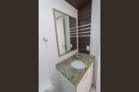 Apartamento à venda com 65m², 2 quartos e 1 vagaBanheiro Social