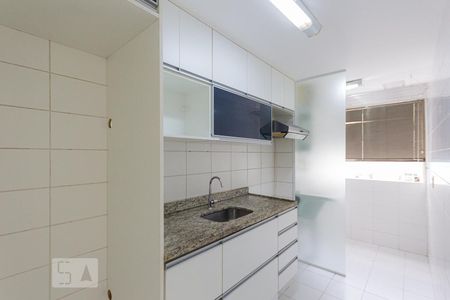 Apartamento à venda com 65m², 2 quartos e 1 vagaCozinha