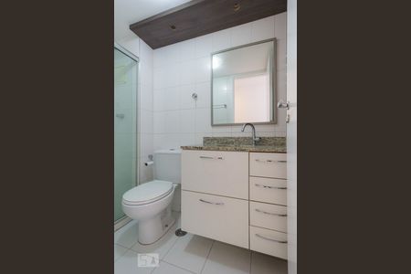 Apartamento à venda com 65m², 2 quartos e 1 vagaBanheiro Social