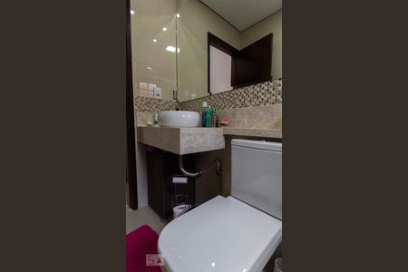 Casa à venda com 128m², 3 quartos e 5 vagasDetalhe Banheiro