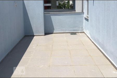 Apartamento à venda com 153m², 2 quartos e 1 vagaVaranda