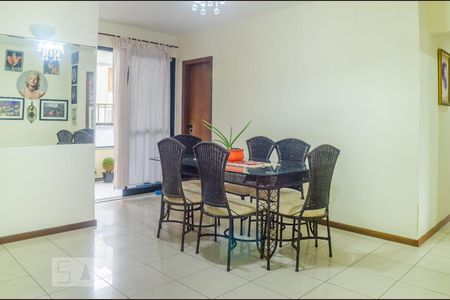 Sala de Jantar de apartamento para alugar com 5 quartos, 139m² em Pituba, Salvador