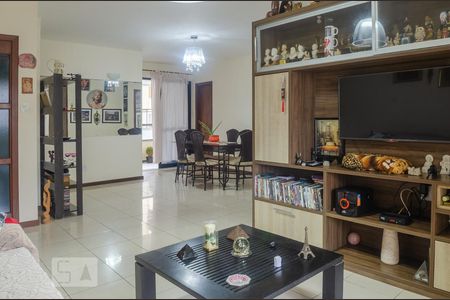 Sala de estar de apartamento para alugar com 5 quartos, 139m² em Pituba, Salvador