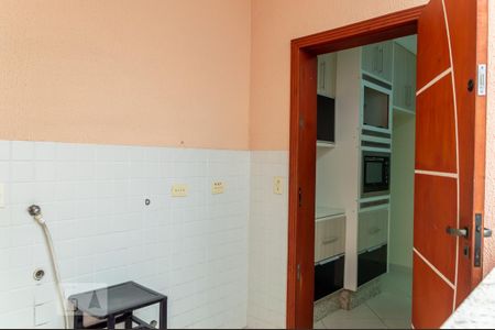 Casa à venda com 250m², 3 quartos e 6 vagas Casa à venda com 250m², 3 quartos e 6 vagasÁrea de Serviço