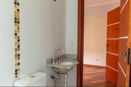 Casa à venda com 250m², 3 quartos e 6 vagas Casa à venda com 250m², 3 quartos e 6 vagasBanheiro da Suíte 2