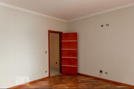 Casa à venda com 250m², 3 quartos e 6 vagas Casa à venda com 250m², 3 quartos e 6 vagasQuarto 3 - Suíte
