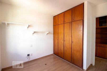 Quarto 1 - Armários de apartamento à venda com 3 quartos, 98m² em Vila Rafael de Oliveira, Jundiaí