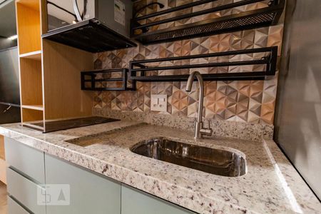 Cozinha de kitnet/studio à venda com 1 quarto, 25m² em Jardim das Acácias, São Paulo