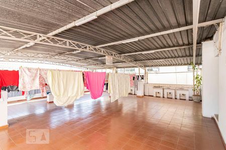 Apartamento à venda com 38m², 1 quarto e sem vagaÁrea comum - Lavanderia