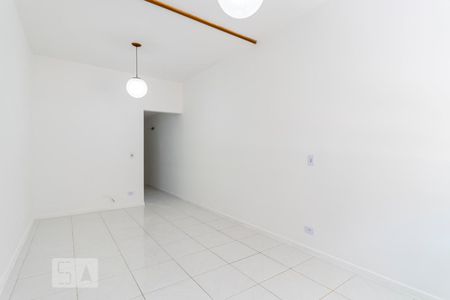 Sala e Quarto de apartamento à venda com 1 quarto, 38m² em Liberdade, São Paulo