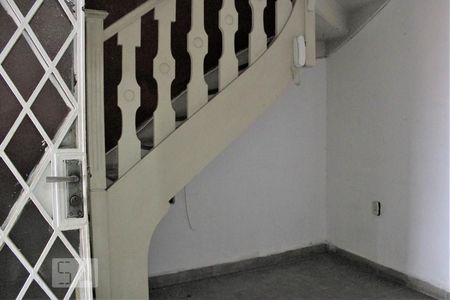 Hall escada de casa à venda com 4 quartos, 100m² em Perdizes, São Paulo