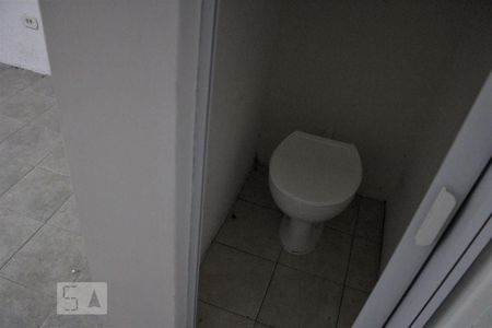 Casa à venda com 100m², 4 quartos e 1 vagaGaragem - banheiro