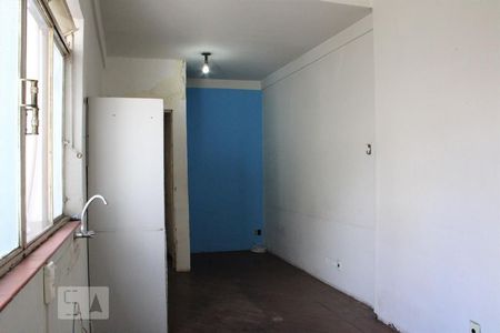 Casa à venda com 100m², 4 quartos e 1 vagaBiblioteca