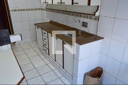 Casa de condomínio à venda com 132m², 3 quartos e 1 vagaCozinha 1