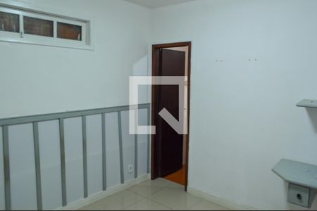 Casa de condomínio à venda com 132m², 3 quartos e 1 vagaSuíte 1