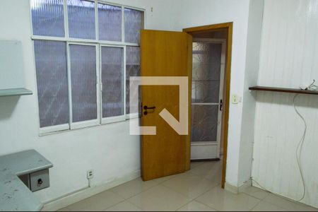 Casa de condomínio à venda com 132m², 3 quartos e 1 vagaSuíte 1