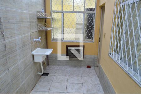 Casa de condomínio à venda com 132m², 3 quartos e 1 vagaÁrea de Serviço