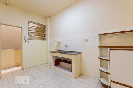 Apartamento para alugar com 70m², 2 quartos e sem vagaCozinha 