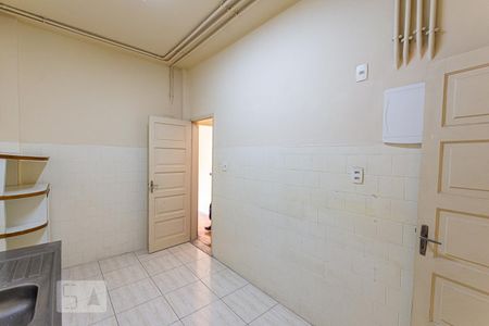 Apartamento para alugar com 70m², 2 quartos e sem vagaCozinha 