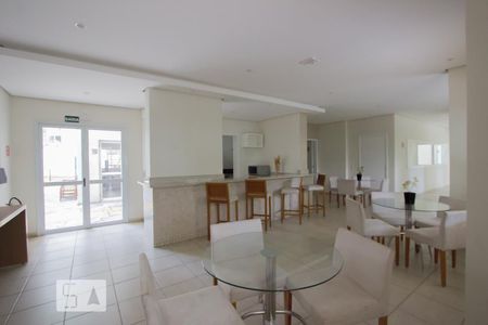 Apartamento para alugar com 56m², 2 quartos e 1 vaga Apartamento para alugar com 56m², 2 quartos e 1 vagaÁrea comum - Salão de festas