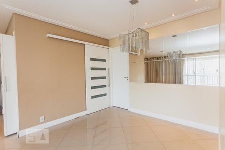 Sala de apartamento para alugar com 3 quartos, 118m² em Vila Sonia, São Paulo