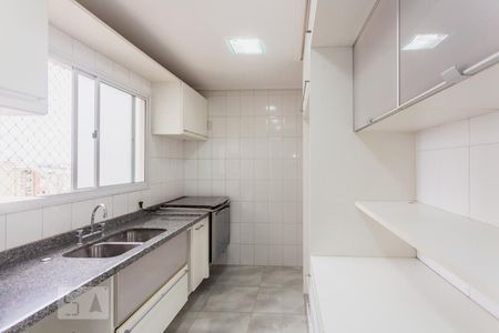 Apartamento à venda com 118m², 3 quartos e 2 vagasCozinha