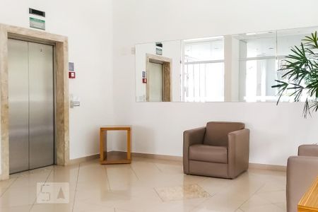 Apartamento à venda com 118m², 3 quartos e 2 vagasHall social