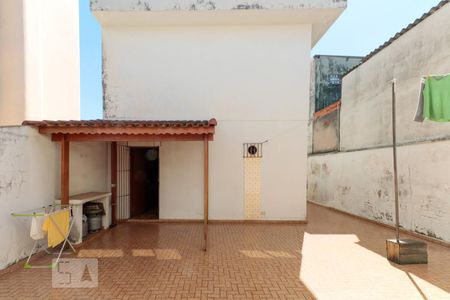 Casa à venda com 290m², 3 quartos e 4 vagasQuintal