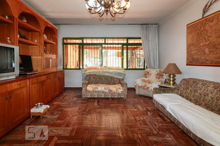Sala de casa à venda com 3 quartos, 290m² em Vila Madalena, São Paulo