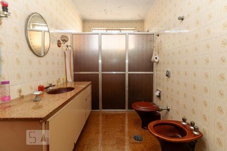 Casa à venda com 290m², 3 quartos e 4 vagasSuíte