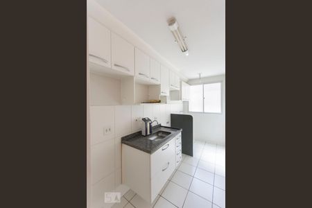 cozinha de apartamento à venda com 3 quartos, 62m² em Jardim Nova Europa, Campinas