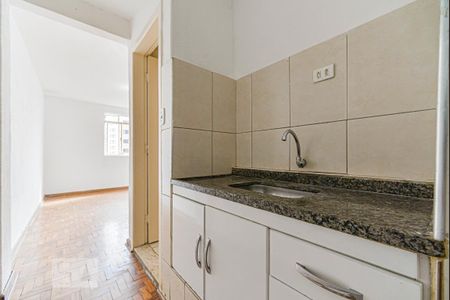 Cozinha de apartamento para alugar com 1 quarto, 29m² em Aclimação, São Paulo