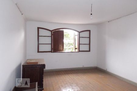 Quarto 1 de casa para alugar com 2 quartos, 100m² em Vila Maria, São Paulo