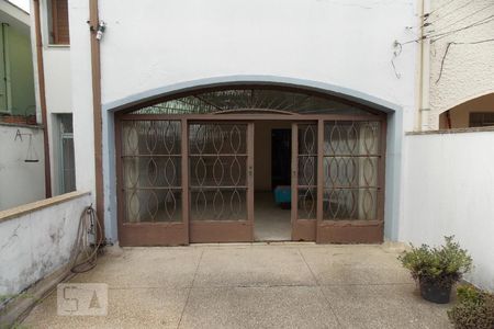 Casa para alugar com 100m², 2 quartos e 1 vaga Casa para alugar com 100m², 2 quartos e 1 vagaVaranda da Sala