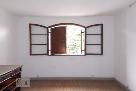 Quarto 1 de casa para alugar com 2 quartos, 100m² em Vila Maria, São Paulo