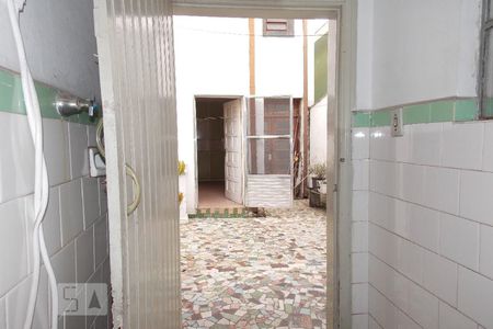 Casa para alugar com 100m², 2 quartos e 1 vaga Casa para alugar com 100m², 2 quartos e 1 vagaBanheiro de Serviço