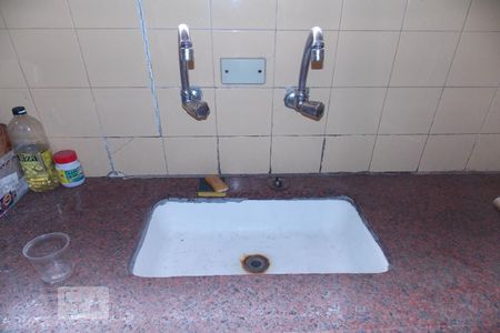 Casa para alugar com 100m², 2 quartos e 1 vaga Casa para alugar com 100m², 2 quartos e 1 vagaPia