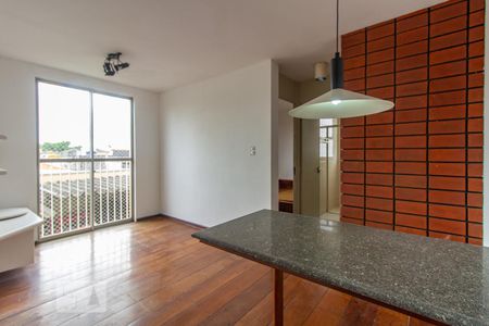 Sala de apartamento para alugar com 2 quartos, 50m² em Vila Carrão, São Paulo