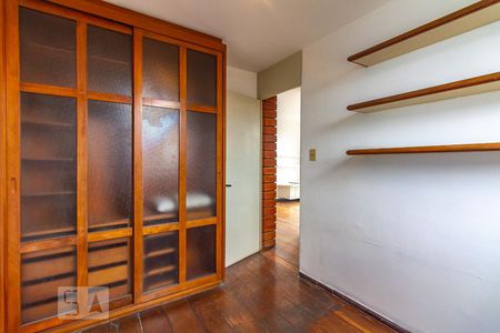Quarto 1 de apartamento para alugar com 2 quartos, 50m² em Vila Carrão, São Paulo
