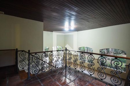 Mezanino de casa à venda com 4 quartos, 309m² em Paraisópolis, São Paulo