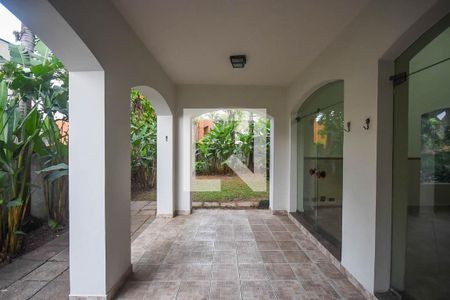 Varanda de casa à venda com 4 quartos, 309m² em Paraisópolis, São Paulo