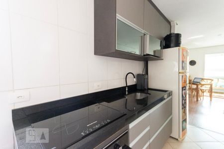 Apartamento à venda com 52m², 2 quartos e 1 vaga Apartamento à venda com 52m², 2 quartos e 1 vagaCozinha e Área de Serviço