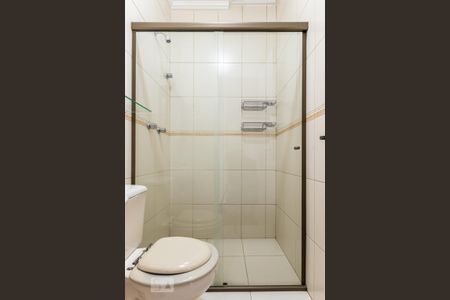 Casa de condomínio para alugar com 84m², 3 quartos e 1 vaga Casa de condomínio para alugar com 84m², 3 quartos e 1 vagaBanheiro